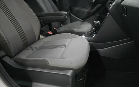 Volkswagen Polo VI (EU Market), 2016 год, 650 000 рублей, 14 фотография
