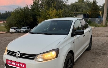 Volkswagen Polo VI (EU Market), 2014 год, 600 000 рублей, 2 фотография