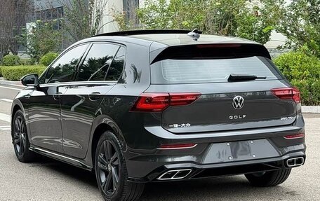 Volkswagen Golf VIII, 2023 год, 2 048 000 рублей, 6 фотография