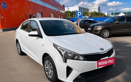 KIA Rio IV, 2021 год, 1 323 000 рублей, 5 фотография