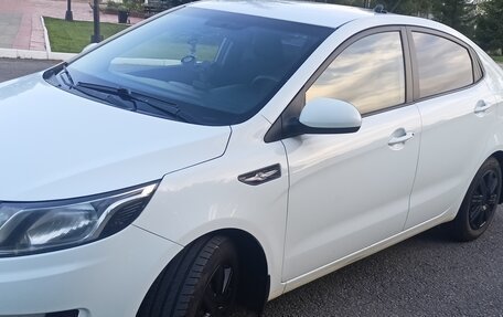 KIA Rio III рестайлинг, 2012 год, 825 000 рублей, 10 фотография