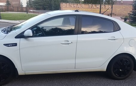 KIA Rio III рестайлинг, 2012 год, 825 000 рублей, 24 фотография