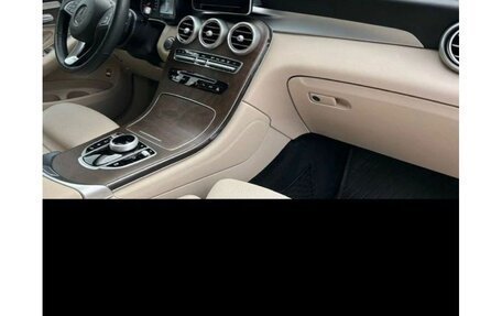 Mercedes-Benz GLC, 2018 год, 3 100 000 рублей, 9 фотография