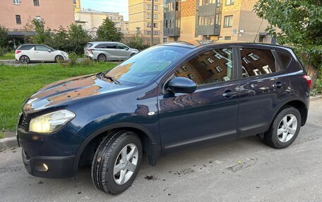 Nissan Qashqai, 2011 год, 780 000 рублей, 2 фотография