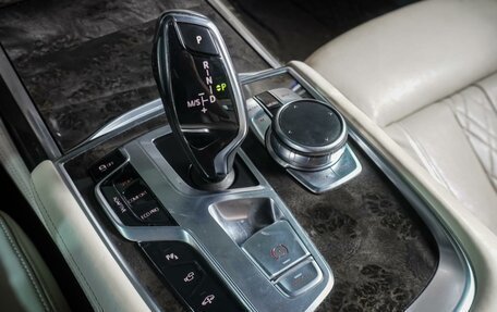 BMW 7 серия, 2016 год, 3 199 000 рублей, 35 фотография