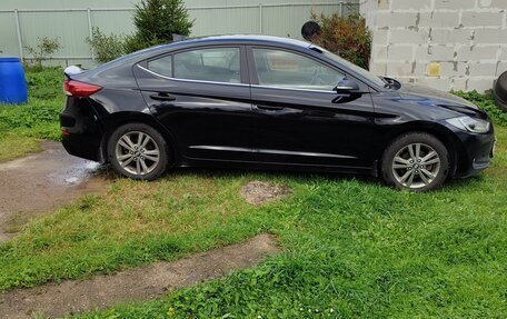 Hyundai Elantra VI рестайлинг, 2018 год, 1 250 000 рублей, 2 фотография