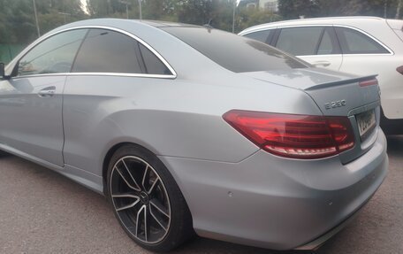 Mercedes-Benz E-Класс, 2014 год, 1 650 000 рублей, 6 фотография