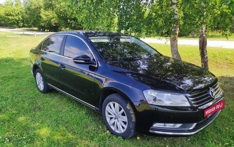 Volkswagen Passat B7, 2011 год, 700 000 рублей, 4 фотография