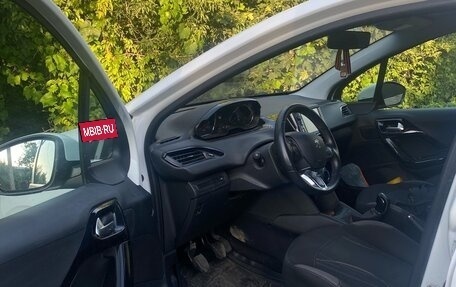 Peugeot 208 II, 2013 год, 727 000 рублей, 9 фотография