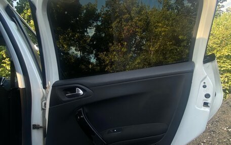 Peugeot 208 II, 2013 год, 727 000 рублей, 17 фотография