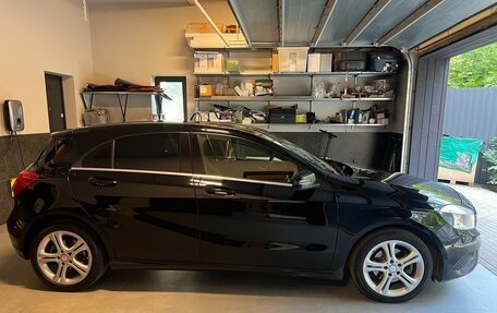 Mercedes-Benz A-Класс, 2015 год, 1 359 000 рублей, 3 фотография