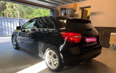 Mercedes-Benz A-Класс, 2015 год, 1 359 000 рублей, 8 фотография