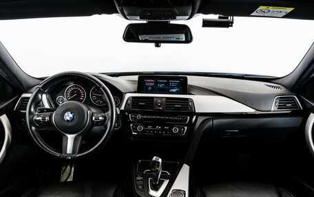 BMW 3 серия, 2018 год, 3 099 000 рублей, 12 фотография