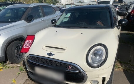 MINI Clubman, 2016 год, 1 840 000 рублей, 2 фотография