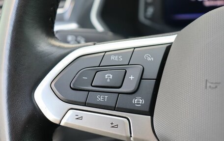 Volkswagen Tiguan II, 2021 год, 3 300 000 рублей, 16 фотография