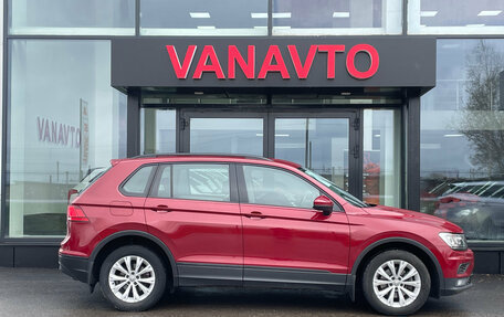 Volkswagen Tiguan II, 2020 год, 2 540 000 рублей, 7 фотография