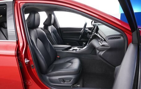 Toyota Camry, 2021 год, 3 498 077 рублей, 8 фотография