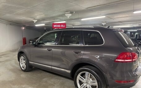 Volkswagen Touareg III, 2012 год, 2 450 000 рублей, 8 фотография