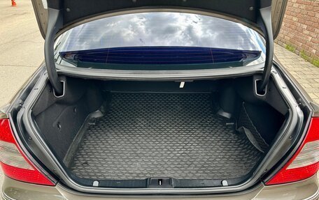 Mercedes-Benz E-Класс, 2007 год, 1 385 000 рублей, 27 фотография