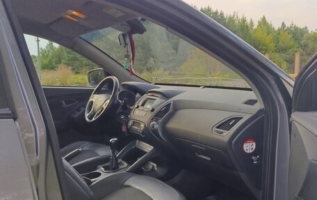 Hyundai ix35 I рестайлинг, 2014 год, 1 083 000 рублей, 10 фотография