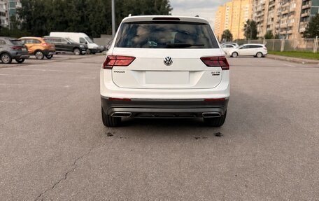 Volkswagen Tiguan II, 2017 год, 2 850 000 рублей, 6 фотография