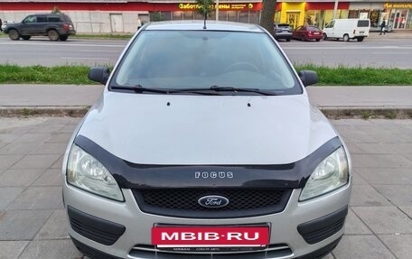 Ford Focus II рестайлинг, 2005 год, 380 000 рублей, 2 фотография