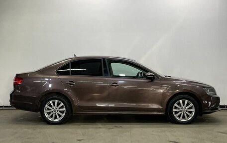Volkswagen Jetta VI, 2015 год, 1 099 000 рублей, 4 фотография