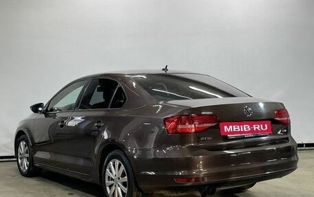Volkswagen Jetta VI, 2015 год, 1 099 000 рублей, 7 фотография