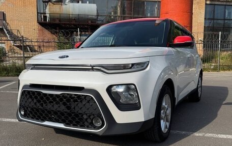 KIA Soul III, 2020 год, 1 750 000 рублей, 10 фотография