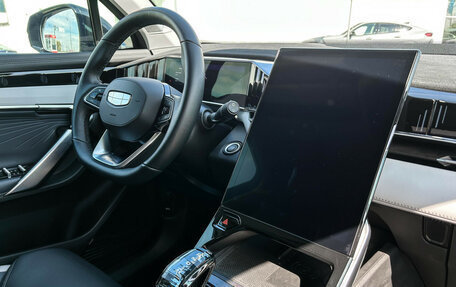 Geely Atlas, 2023 год, 2 747 000 рублей, 9 фотография