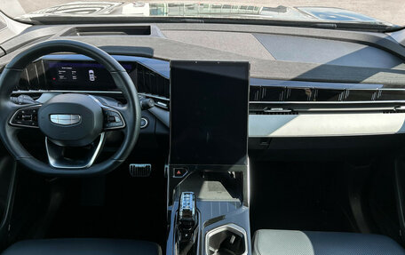 Geely Atlas, 2023 год, 2 747 000 рублей, 12 фотография