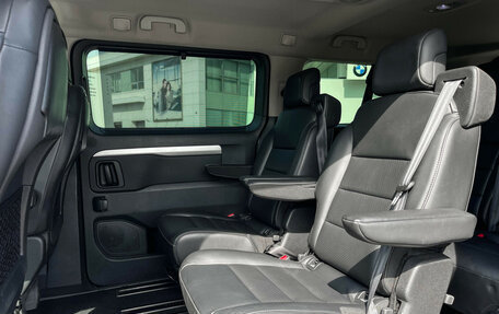 Opel Zafira Life I, 2020 год, 3 547 000 рублей, 10 фотография