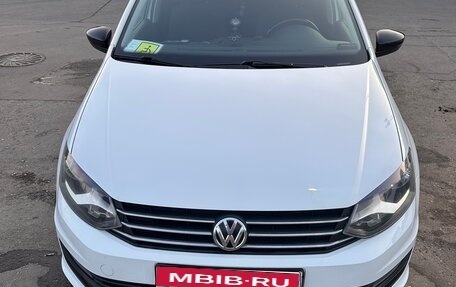 Volkswagen Polo VI (EU Market), 2017 год, 1 200 000 рублей, 1 фотография