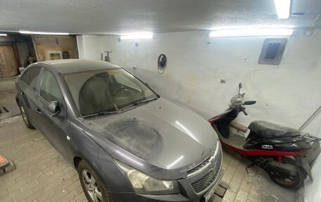 Chevrolet Cruze II, 2010 год, 425 000 рублей, 2 фотография