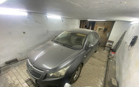 Chevrolet Cruze II, 2010 год, 425 000 рублей, 3 фотография