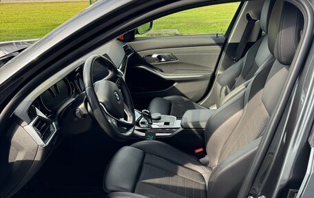 BMW 3 серия, 2020 год, 4 100 000 рублей, 14 фотография