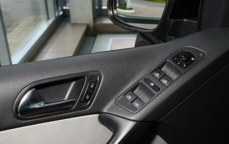 Volkswagen Tiguan I, 2010 год, 1 113 000 рублей, 18 фотография