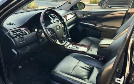 Toyota Camry, 2012 год, 1 395 000 рублей, 10 фотография
