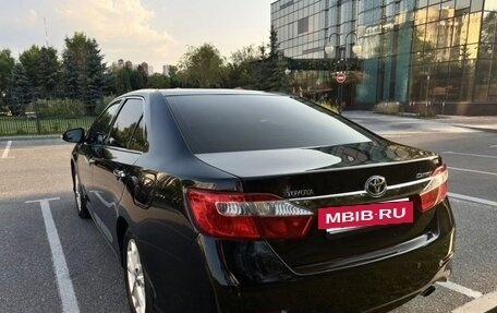 Toyota Camry, 2012 год, 1 395 000 рублей, 3 фотография