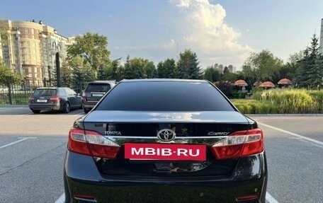 Toyota Camry, 2012 год, 1 395 000 рублей, 9 фотография