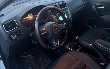 Volkswagen Polo VI (EU Market), 2015 год, 450 000 рублей, 7 фотография
