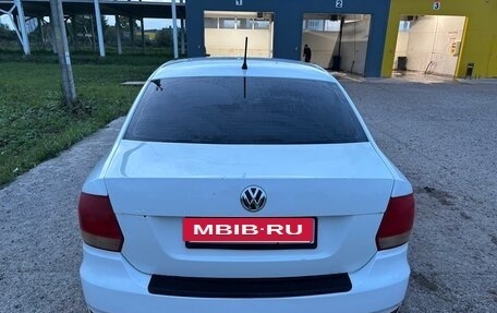Volkswagen Polo VI (EU Market), 2015 год, 450 000 рублей, 2 фотография