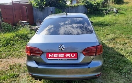 Volkswagen Jetta VI, 2014 год, 950 000 рублей, 4 фотография