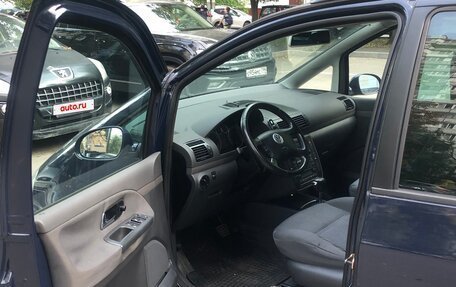 Volkswagen Sharan I рестайлинг, 2006 год, 900 000 рублей, 15 фотография