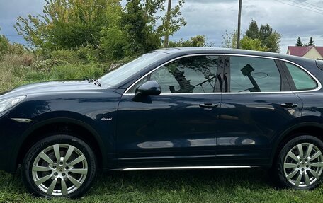 Porsche Cayenne III, 2011 год, 2 350 000 рублей, 8 фотография