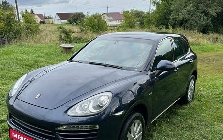 Porsche Cayenne III, 2011 год, 2 350 000 рублей, 4 фотография
