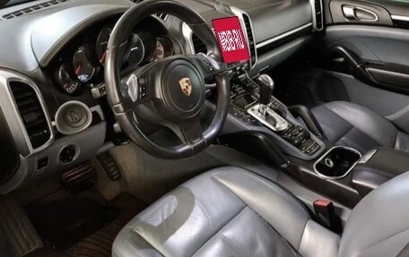 Porsche Cayenne III, 2011 год, 2 350 000 рублей, 15 фотография