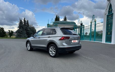 Volkswagen Tiguan II, 2020 год, 2 300 000 рублей, 4 фотография