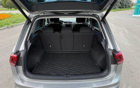 Volkswagen Tiguan II, 2020 год, 2 300 000 рублей, 12 фотография