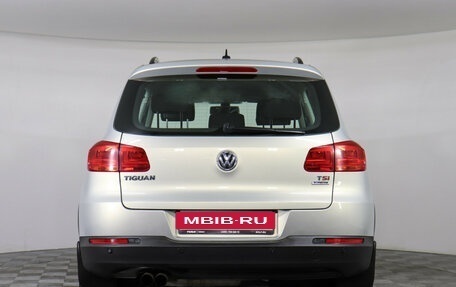 Volkswagen Tiguan I, 2015 год, 1 329 000 рублей, 6 фотография